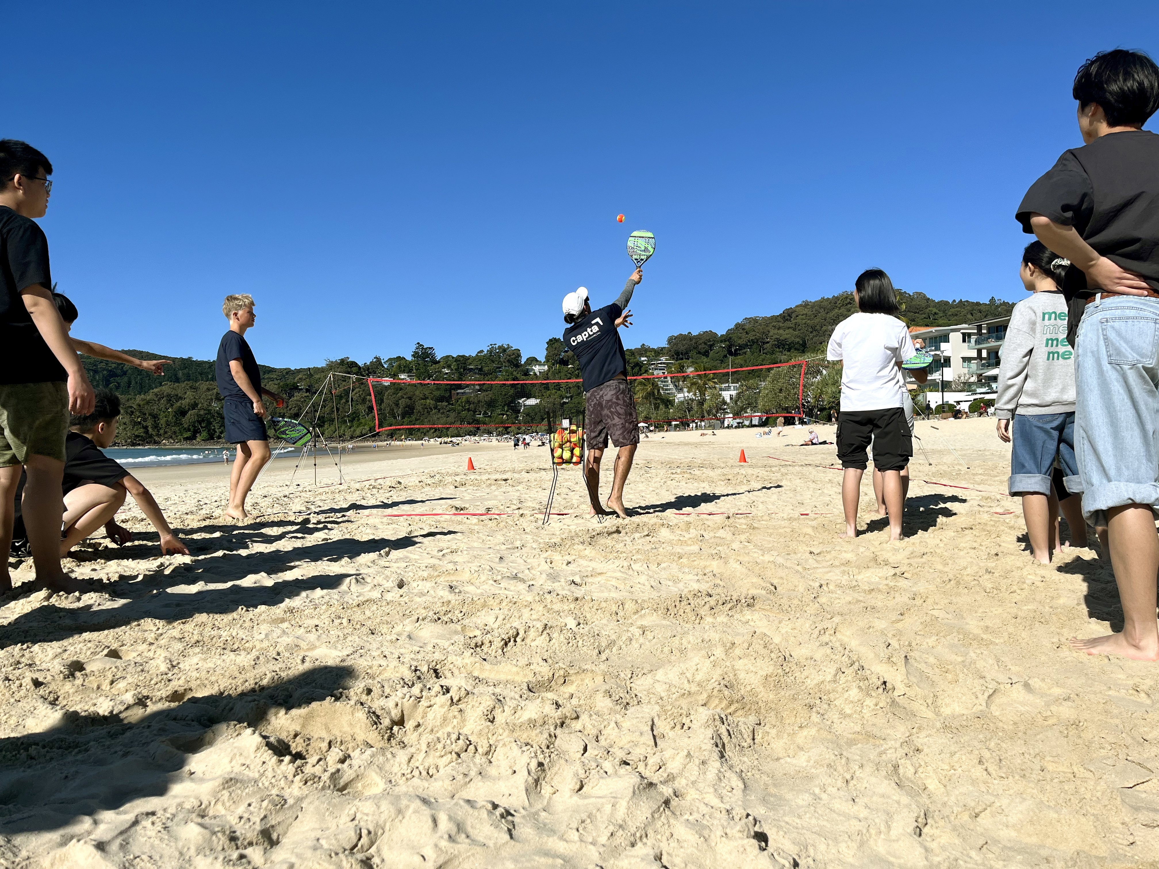 Beach tennis na praia